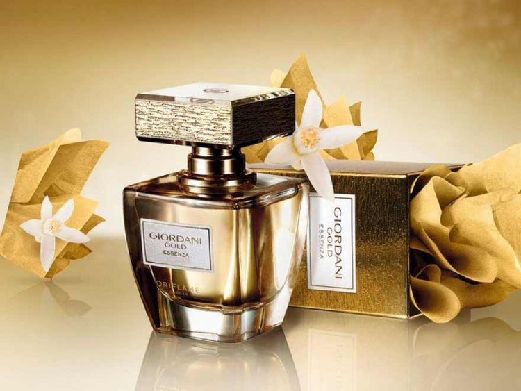 عطر زنانه جوردانی گلد اسنزا