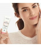 کرم صورت ویتامینه اسنشیالز spf 10