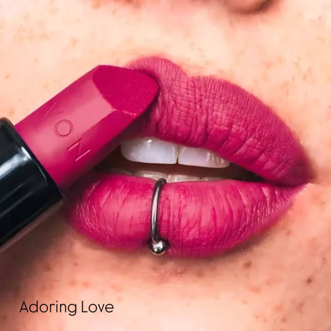 رژ لب جامد مات مدل Ultra Matte حاوی SPF 15