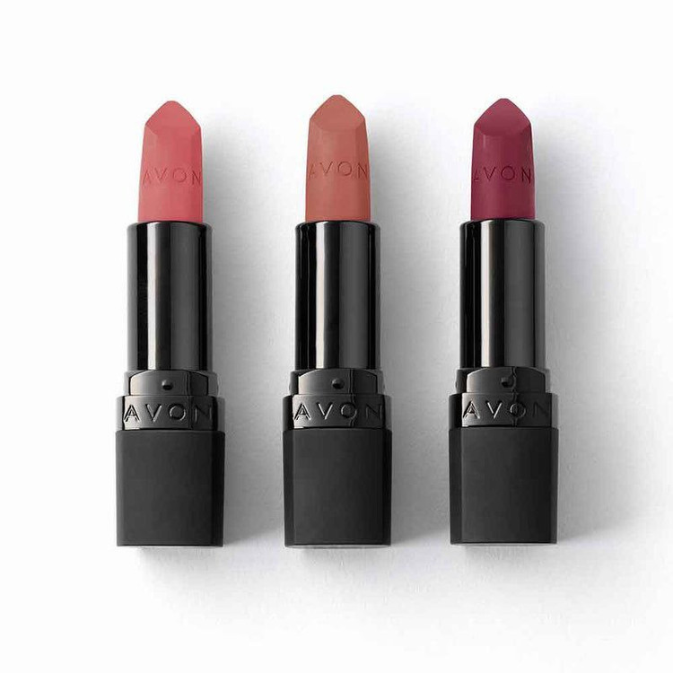 رژ لب جامد مات مدل Avon Ultra Matte حاوی SPF 15