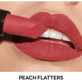 رژ لب جامد مات مدل Avon Ultra Matte حاوی SPF 15